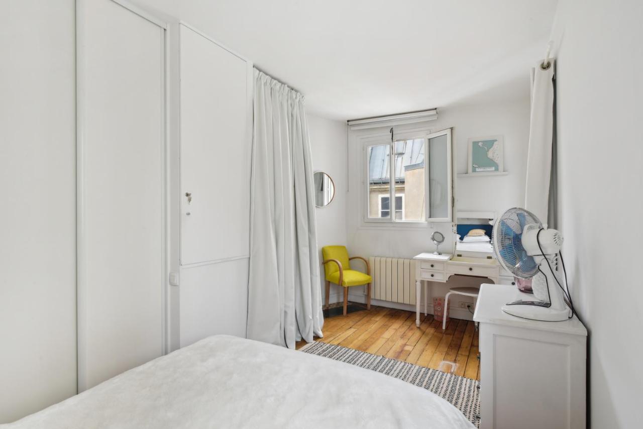Charming Duplex In Privatestreet, Citycenter París Exterior foto